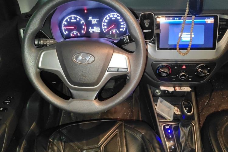 Used Hyundai Verna RV 2017 1.4L Automatic Cool Edition GLS China V Emission Standard Steering Wheel
