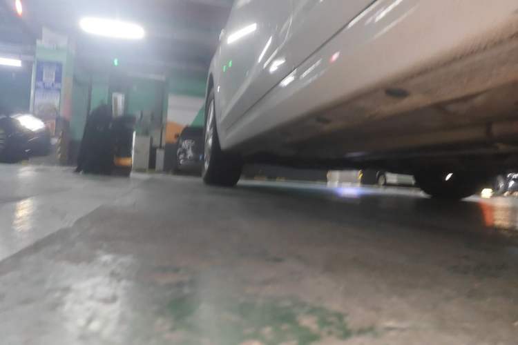 Used Hyundai Verna RV 2017 1.4L Automatic Cool Edition GLS China V Emission Standard Chassis Rear Left