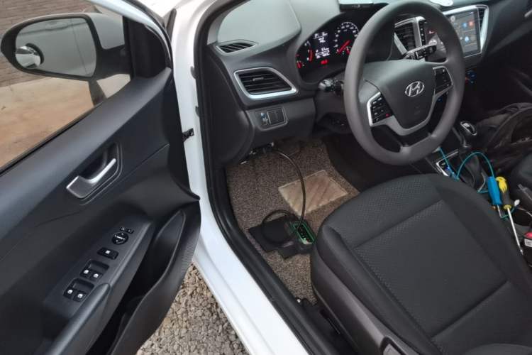 Used Hyundai Verna RV 2017 1.4L Automatic Cool Edition GLS China VI Standard Driver Seat