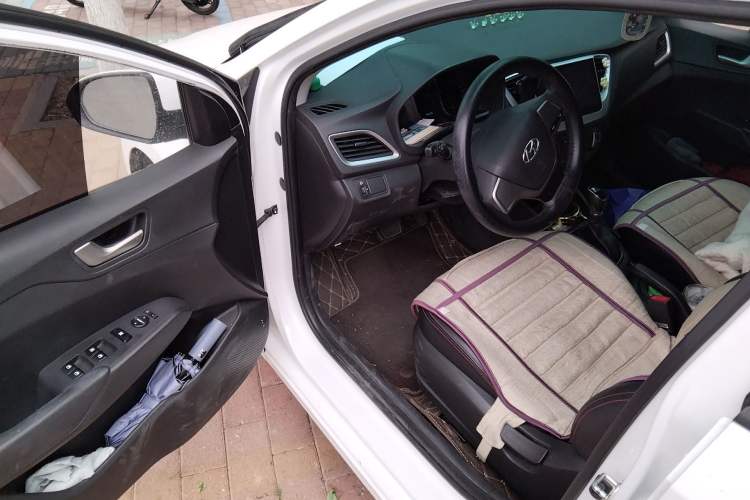 Used Hyundai Verna RV 2017 1.4L Automatic Cool Edition GLS China V Emission Standard Driver Seat
