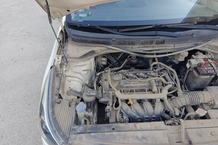 Used Hyundai Verna RV 2017 1.4L Automatic Cool Edition GLS China V Emission Standard Engine Bay Right