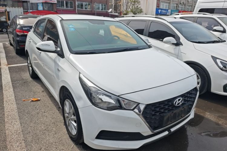 Used Hyundai Verna RV 2017 1.4L Manual Cool Edition GLS China V Emission Standard Exterior 1