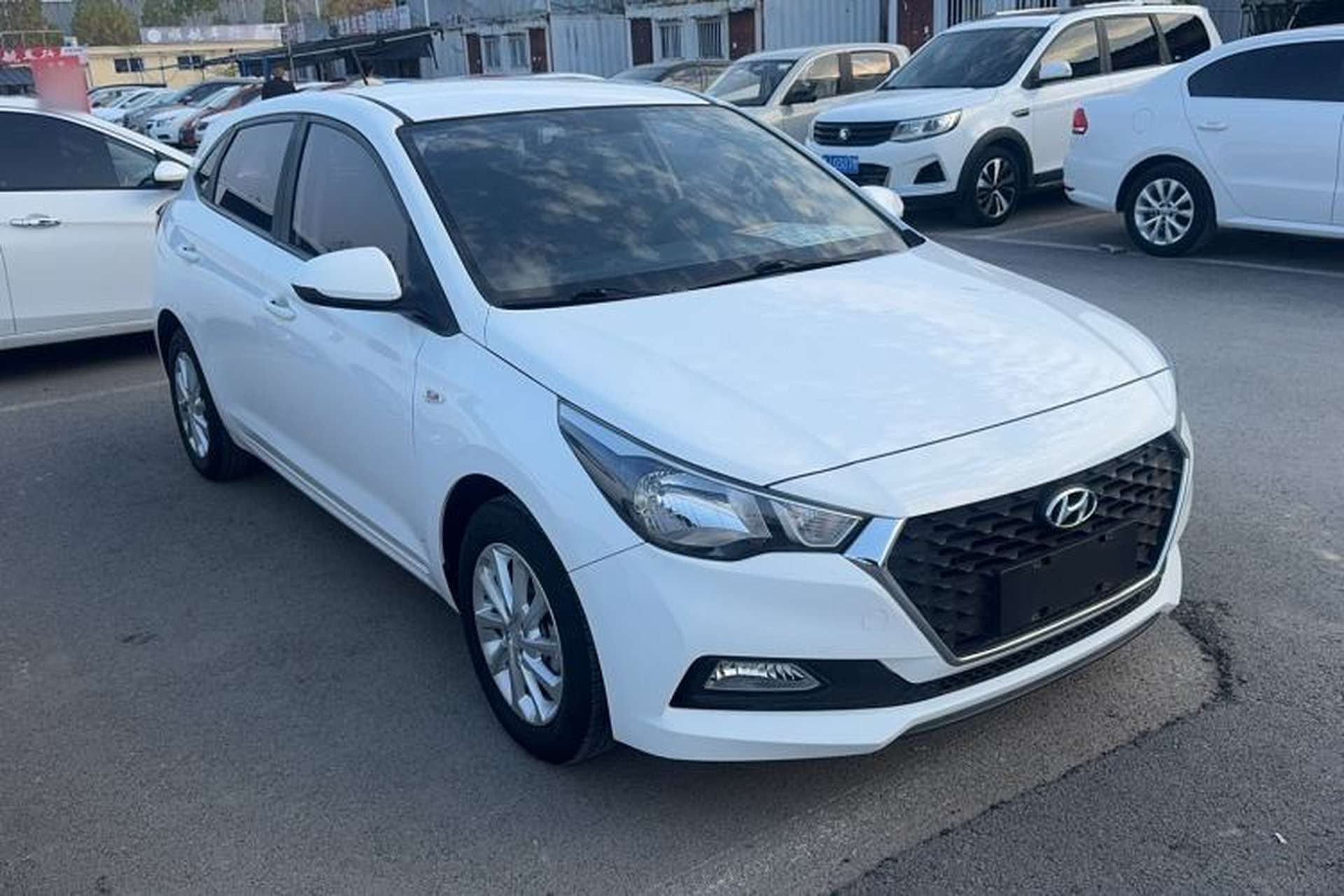Used Hyundai Verna RV 2017 1.4L Automatic Cool Edition GLS China V Emission Standard Exterior 2