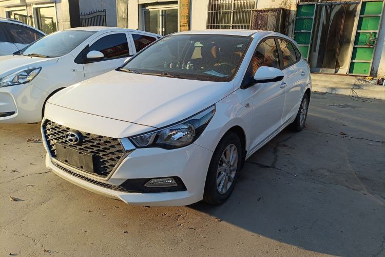 Used Hyundai Verna RV 2017 1.4L Automatic Cool Edition GLS China V Emission Standard Exterior 2