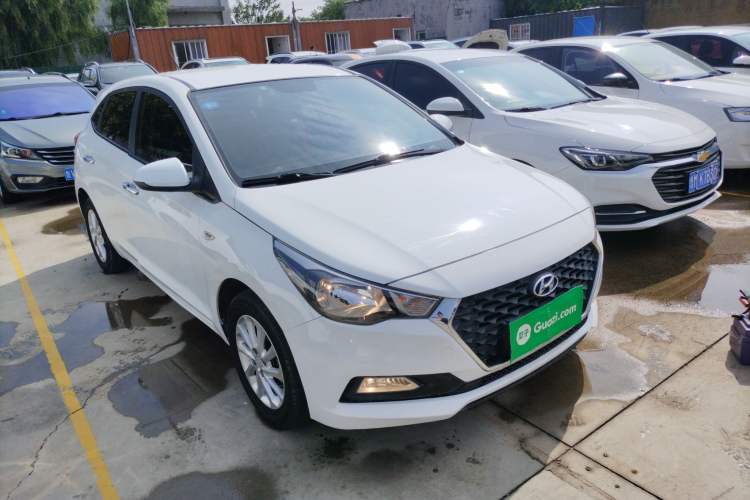 Used Hyundai Verna RV 2017 1.4L Automatic Cool Edition GLS China V Emission Standard Exterior 2