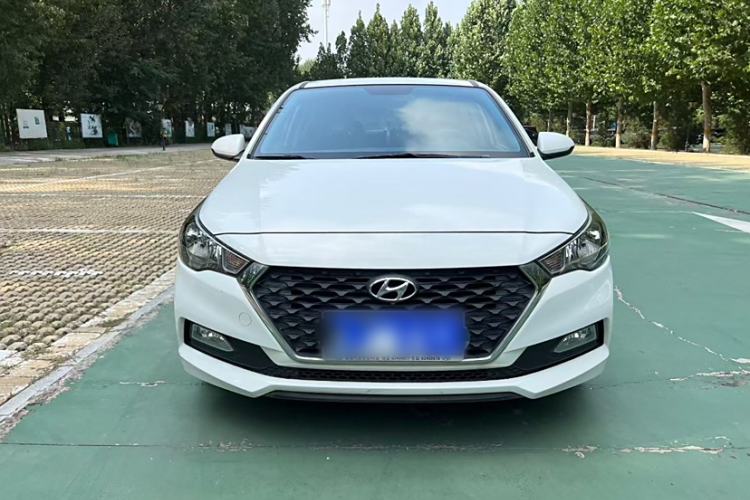 Used Hyundai Verna RV 2017 1.4L Automatic Cool Edition GLS China V Emission Standard Exterior 4