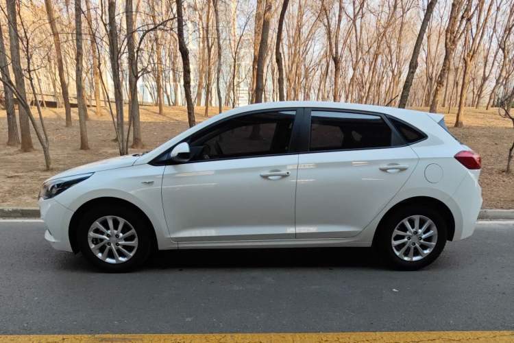 Used Hyundai Verna RV 2017 1.4L Automatic Cool Edition GLS China V Emission Standard Exterior 5