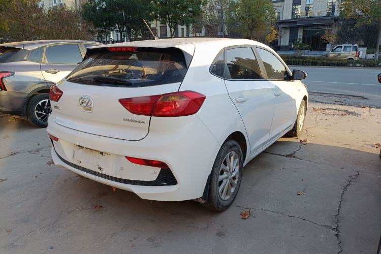 Used Hyundai Verna RV 2017 1.4L Automatic Cool Edition GLS China V Emission Standard Exterior 5