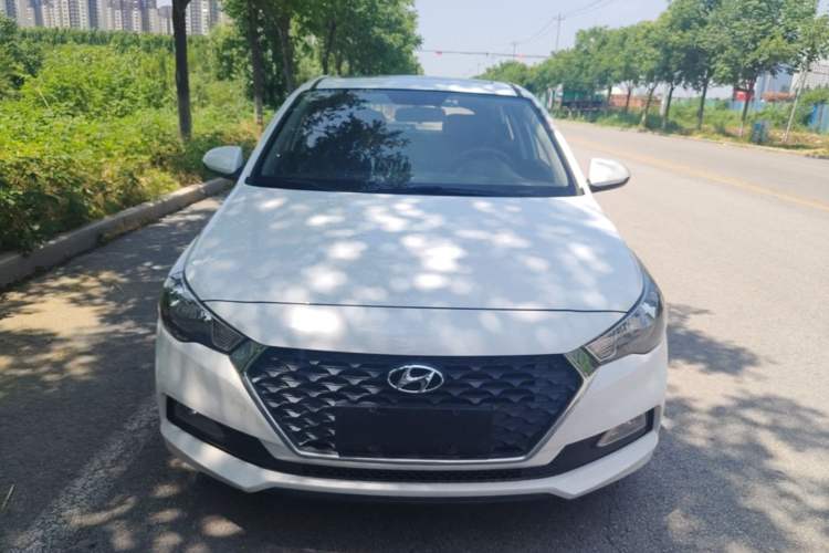 Used Hyundai Verna RV 2017 1.4L Automatic Sport Version National Emission Standard V Front