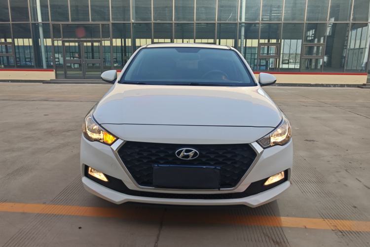 Used Hyundai Verna RV 2017 1.4L Automatic Cool Edition GLS China V Emission Standard Front