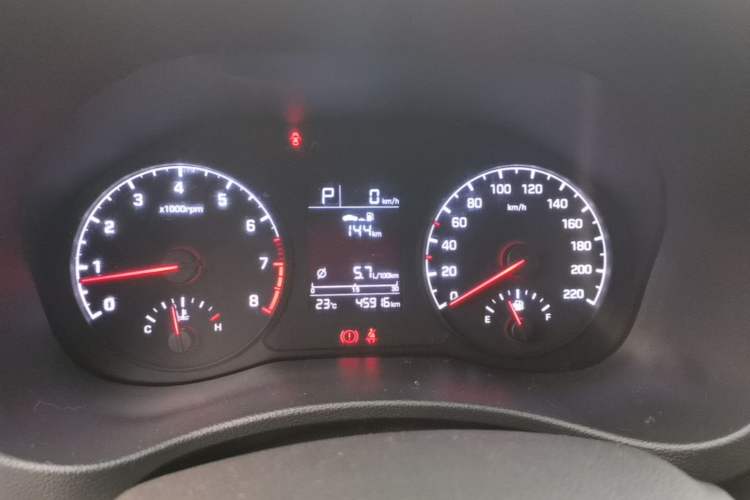 Used Hyundai Verna RV 2017 1.4L Automatic Cool Edition GLS China VI Standard Instrument Cluster