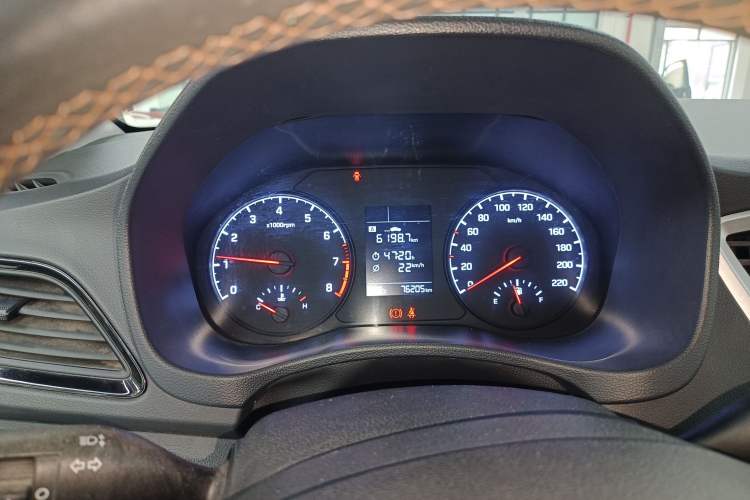 Used Hyundai Verna RV 2017 1.4L Manual Cool Edition GLS China V Emission Standard Instrument Cluster