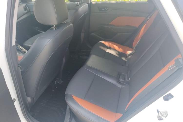 Used Hyundai Verna RV 2017 1.4L Automatic Sport Version National Emission Standard V Left Rear Seat