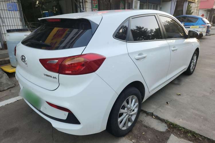 Used Hyundai Verna RV 2017 1.4L Automatic Cool Edition GLS China V Emission Standard Rear Right 45 Deg