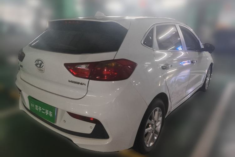 Used Hyundai Verna RV 2017 1.4L Automatic Cool Edition GLS China V Emission Standard Rear Right 45 Deg