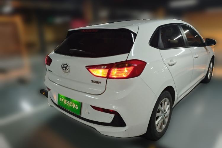 Used Hyundai Verna RV 2017 1.4L Automatic Cool Edition GLS China V Emission Standard Rear Right 45 Deg