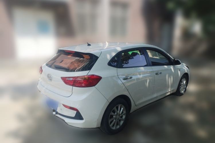 Used Hyundai Verna RV 2017 1.4L Automatic Sport Version National Emission Standard V Rear Right 45 Deg