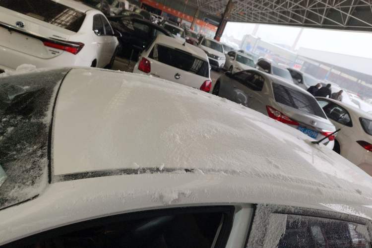 Used Hyundai Verna RV 2017 1.4L Automatic Cool Edition GLS China V Emission Standard Roof