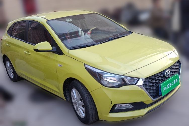 Used Hyundai Verna RV 2017 1.4L Automatic Cool Edition GLS China V Emission Standard Front Right 45 Deg