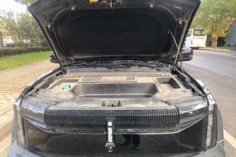 Used iCAR 03 2024 501km Four-wheel Drive Long-range Intelligent Driving Edition Engine Bay