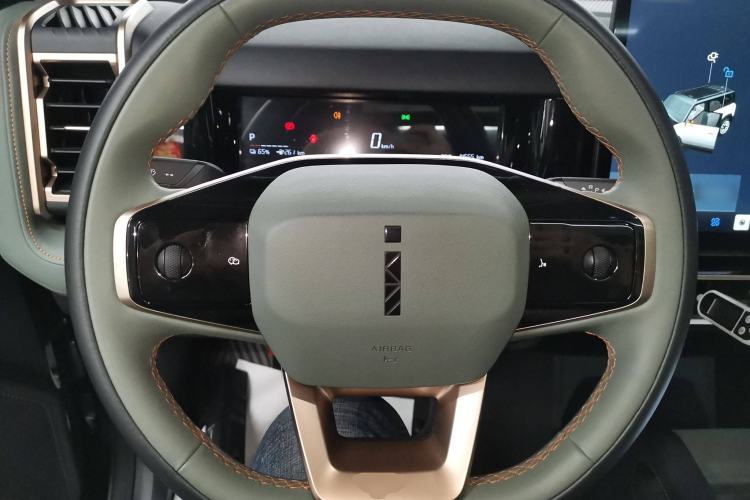 Used iCAR 03 2024 401km Two-Wheel Drive Standard Advanced Version Steering Wheel