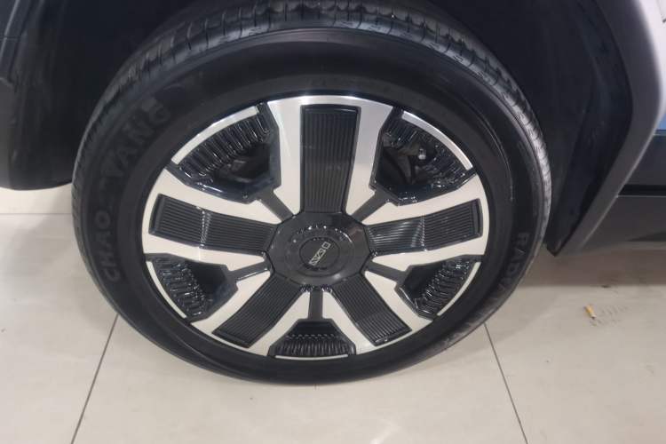 Used iCAR 03 2024 472km Four-Wheel Drive Long-Range Version Right Rear Wheel Hub
