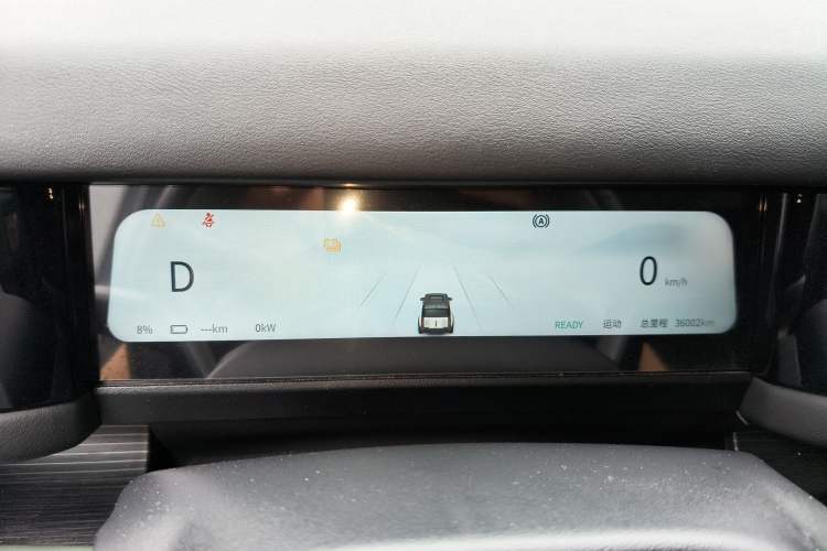 Used iCAR 03 2024 501km Four-wheel Drive Long-Range Advanced Version Instrument Cluster