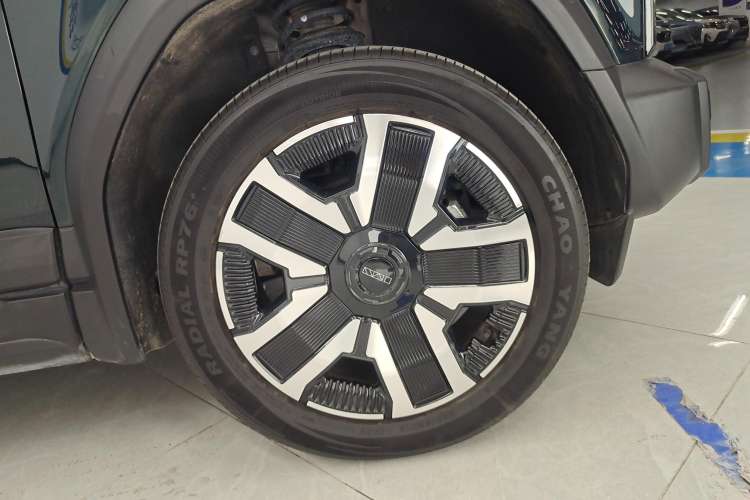 Used iCAR 03 2024 501km Four-wheel Drive Long-Range Advanced Version Left Rear Wheel Hub