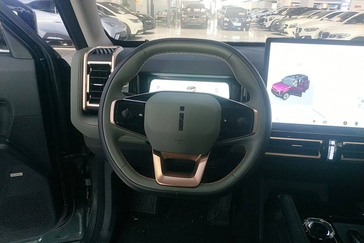 Used iCAR 03 2024 501km Four-wheel Drive Long-Range Advanced Version Steering Wheel