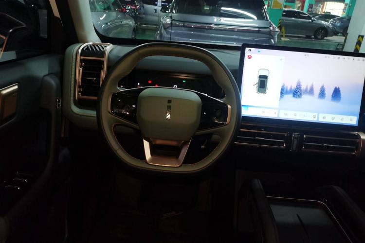 Used iCAR 03 2024 401km Two-Wheel Drive Standard Advanced Version Steering Wheel