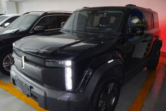 Used iCAR 03 2024 401km Range Two-Wheel Drive Standard Yuechao Version