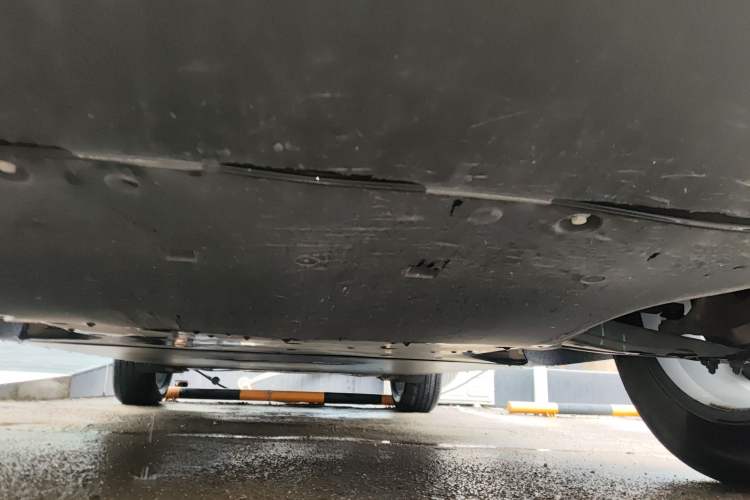 Used iCAR 03 2024 501km Two-Wheel Drive Long-Range Version Chassis Front