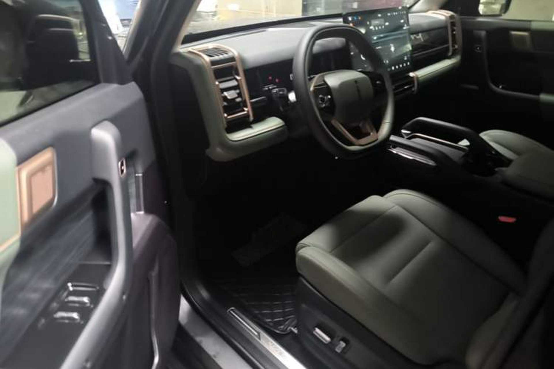 Used iCAR 03 2024 401km Two-Wheel Drive Standard Advanced Version Driver Seat