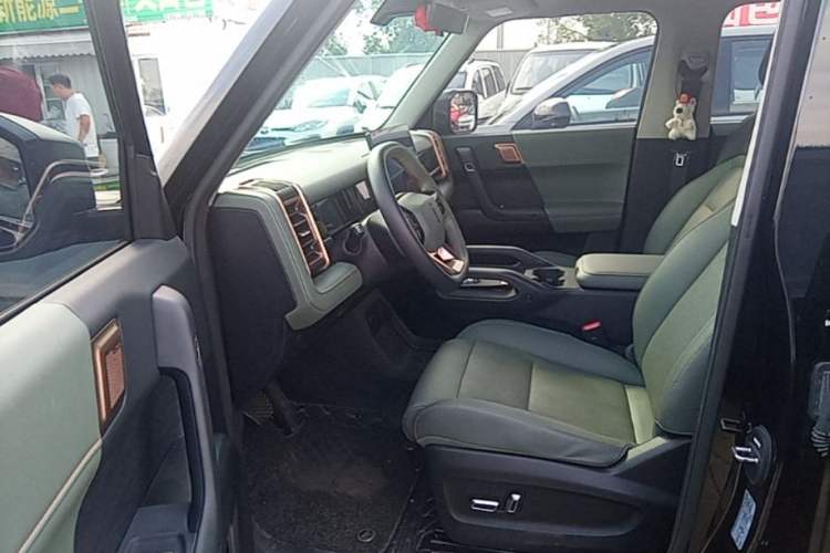 Used iCAR 03 2024 472km Four-Wheel Drive Long-Range Version Driver Seat