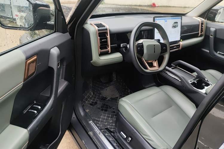 Used iCAR 03 2024 501km Two-Wheel Drive Long-Range Version Driver Seat
