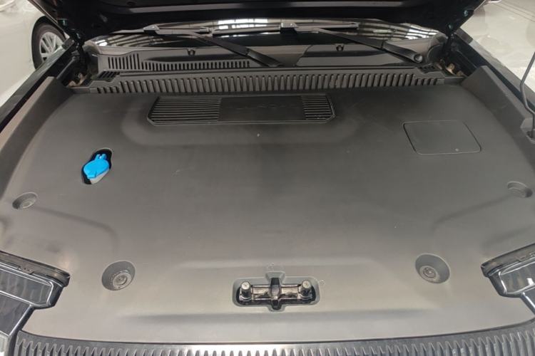 Used iCAR 03 2024 401km Two-Wheel Drive Standard Advanced Version Engine Bay