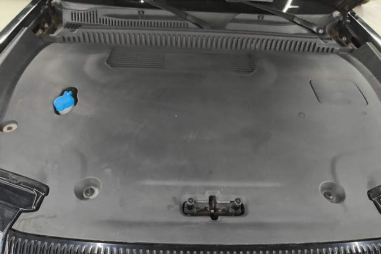 Used iCAR 03 2024 501km Four-wheel Drive Long-Range Advanced Version Engine Bay