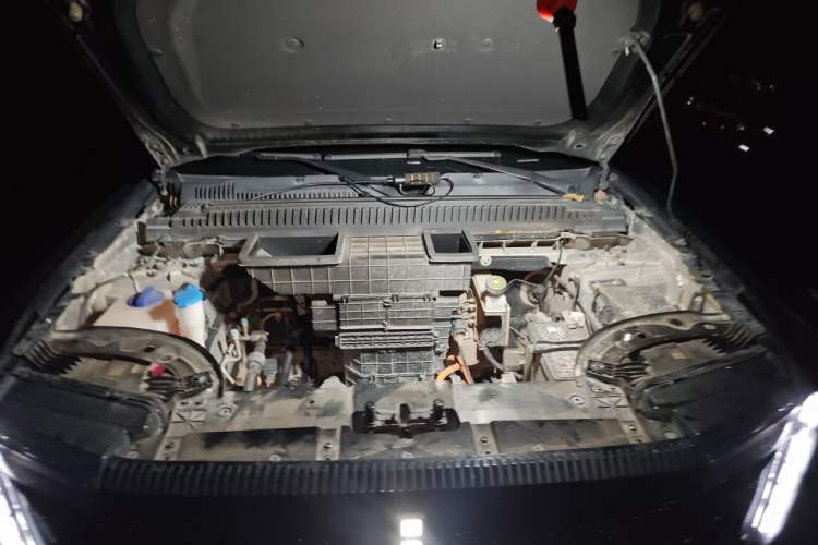 Used iCAR 03 2024 472km Four-Wheel Drive Long-Range Version Engine Bay