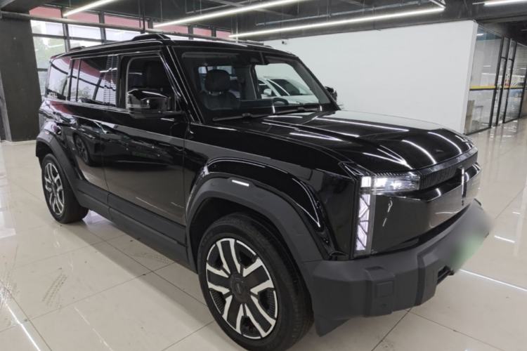Used iCAR 03 2024 501km Four-wheel Drive Long-Range Advanced Version Front Right 45 Deg