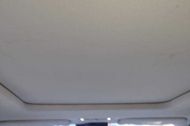 Used iCAR 03 2024 501km Range Two-Wheel Drive Long-Range Smart Trend Edition Headliner