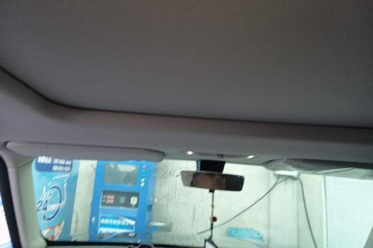 Used iCAR 03 2024 401km Two-Wheel Drive Executive Edition Headliner