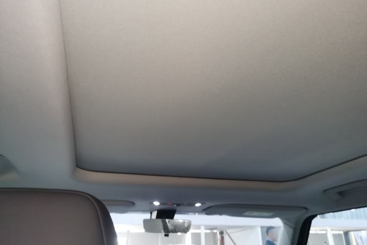 Used iCAR 03 2024 472km Four-Wheel Drive Long-Range Version Headliner