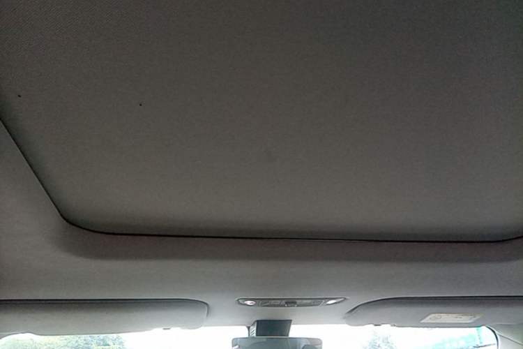 Used iCAR 03 2024 472km Four-Wheel Drive Long-Range Version Headliner