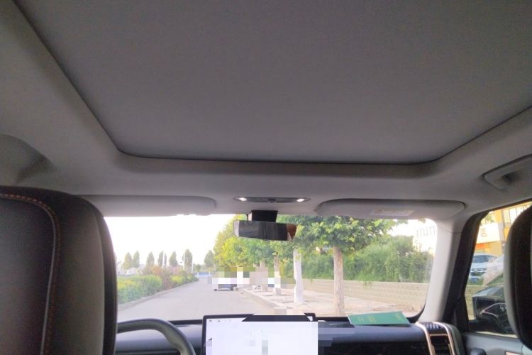 Used iCAR 03 2024 472km Four-wheel Drive Long-Range Yuechao Edition Headliner