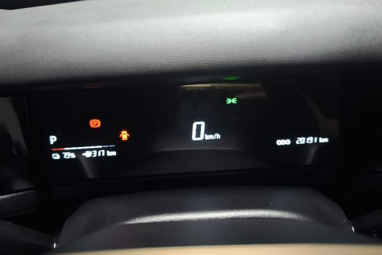 Used iCAR 03 2024 401km Two-Wheel Drive Standard Advanced Version Instrument Cluster