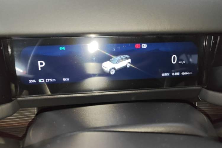 Used iCAR 03 2024 501km Four-wheel Drive Long-Range Advanced Version Instrument Cluster
