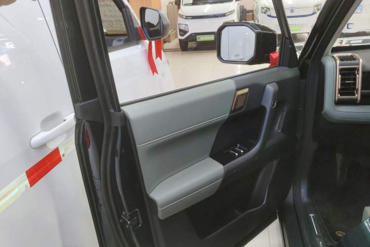 Used iCAR 03 2024 501km Two-Wheel Drive Long-Range Version Interior 7