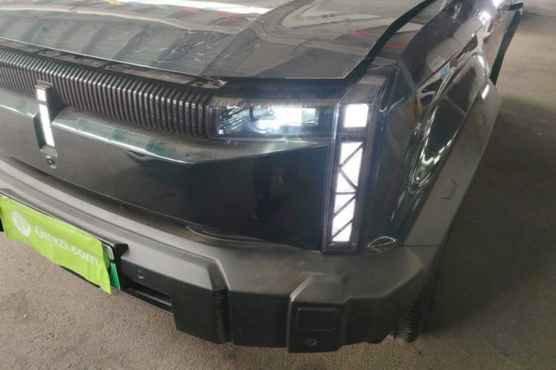 Used iCAR 03 2024 501km Four-wheel Drive Long-Range Advanced Version Left Front Headlight