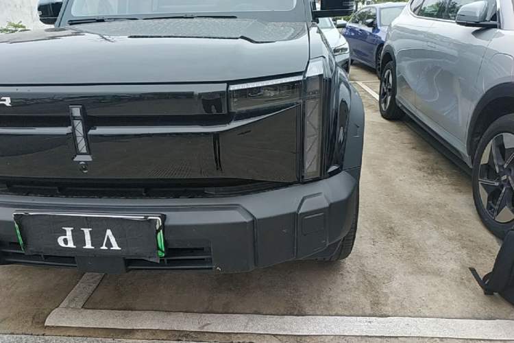 Used iCAR 03 2024 472km Four-Wheel Drive Long-Range Intelligent Advanced Version Left Front Headlight