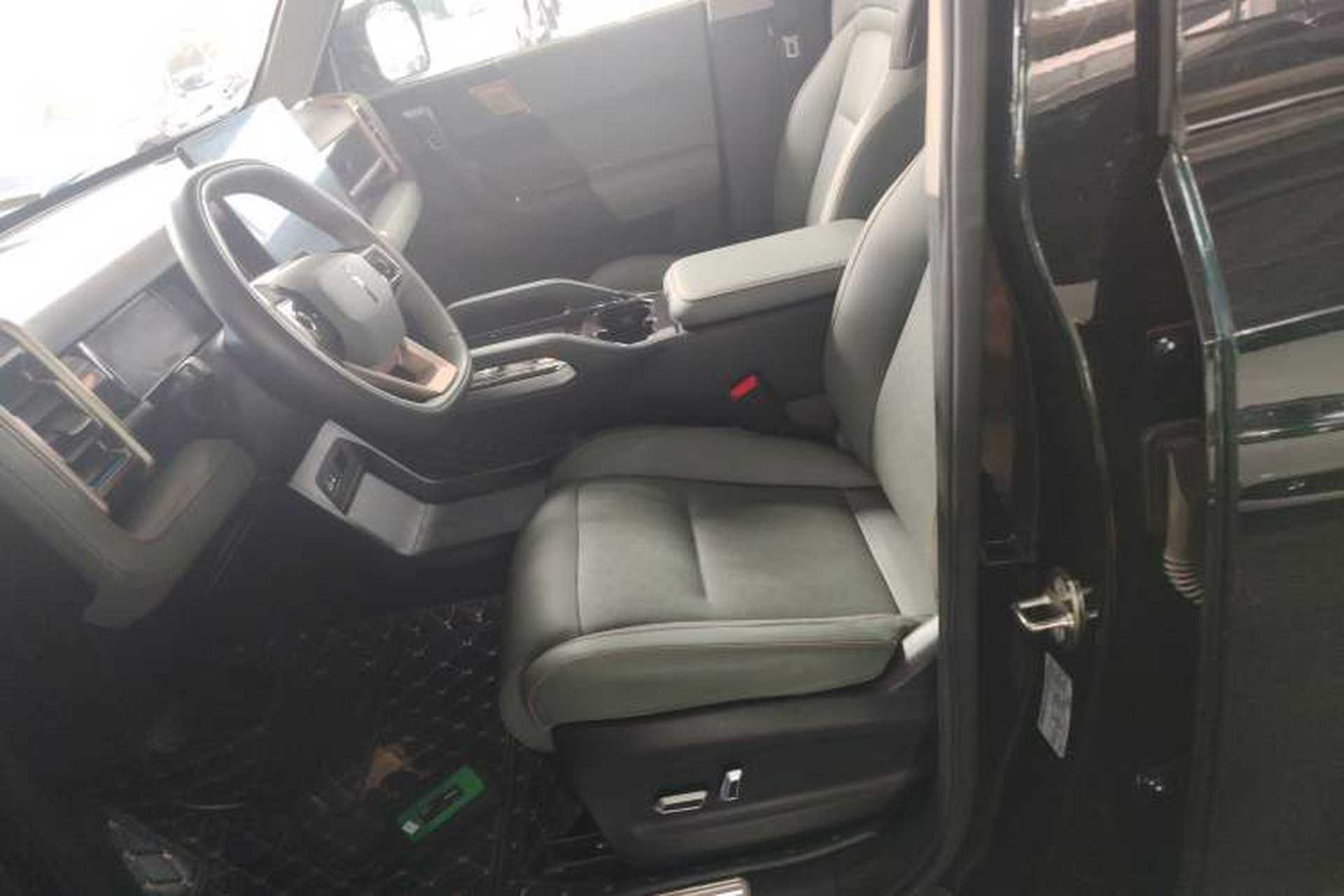 Used iCAR 03 2024 501km Four-wheel Drive Long-Range Advanced Version Left Front Seat